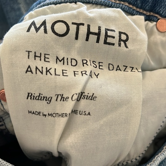 NWT MOTHER The Mid Rise Dazzler Ankle Fray Jeans Size 25 - Picture 8 of 9